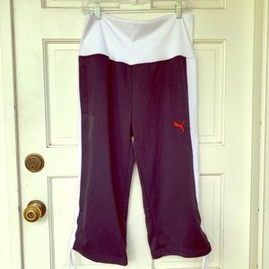 PUMA Navy/White Capri, size Large
